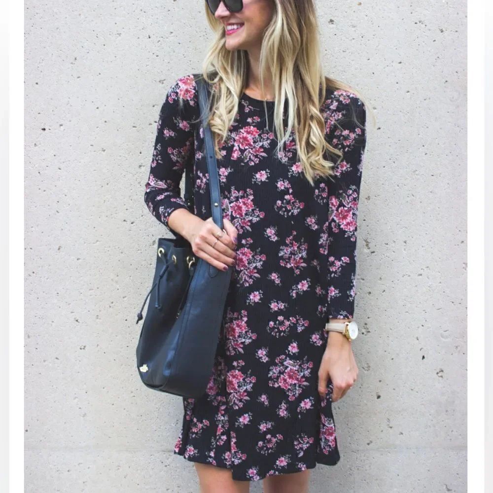 LUSH XS Black Pink Burgundy Knit Ribbed Floral Flare Quarter Sleeve Dress